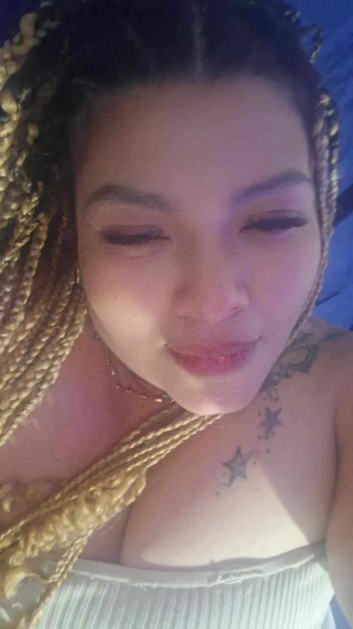 @Rachell__Baez
