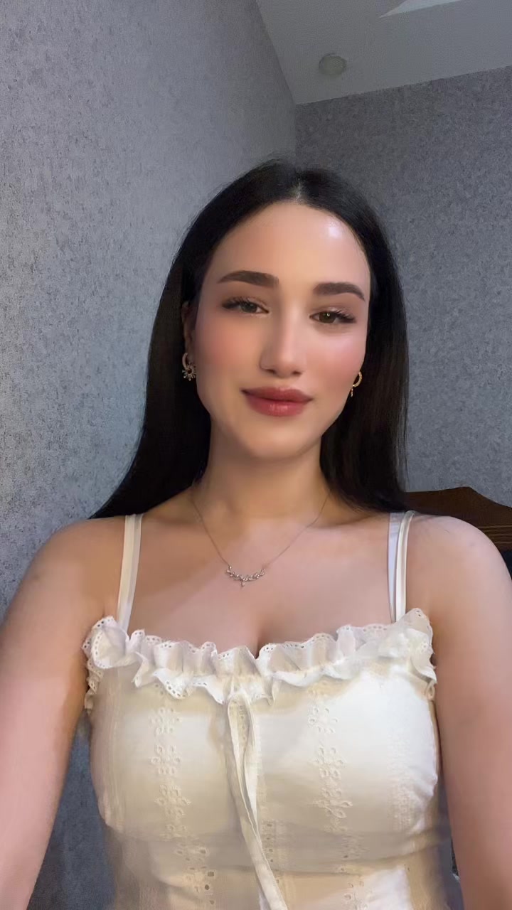 @𝑨𝒚𝒍𝒊𝒏𝟕𝟕𝟕