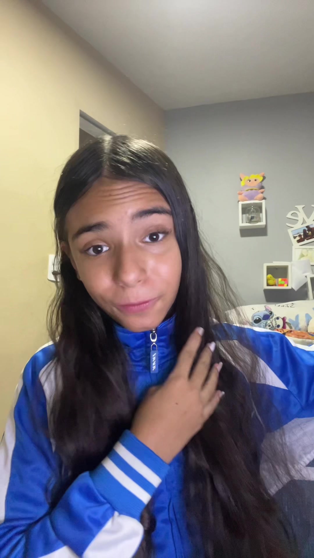 @larafamiliamadrona