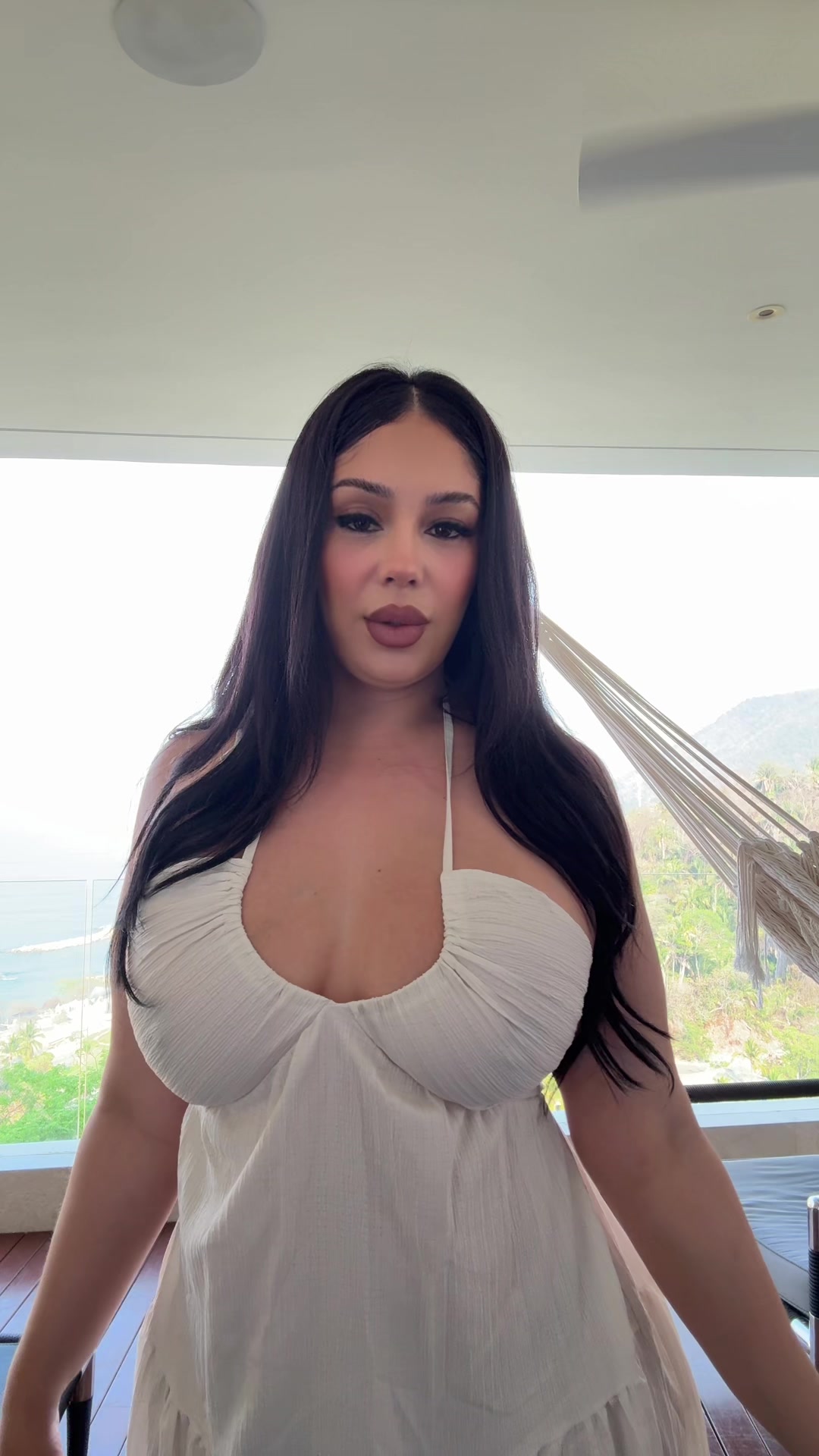 @missmichelleyg