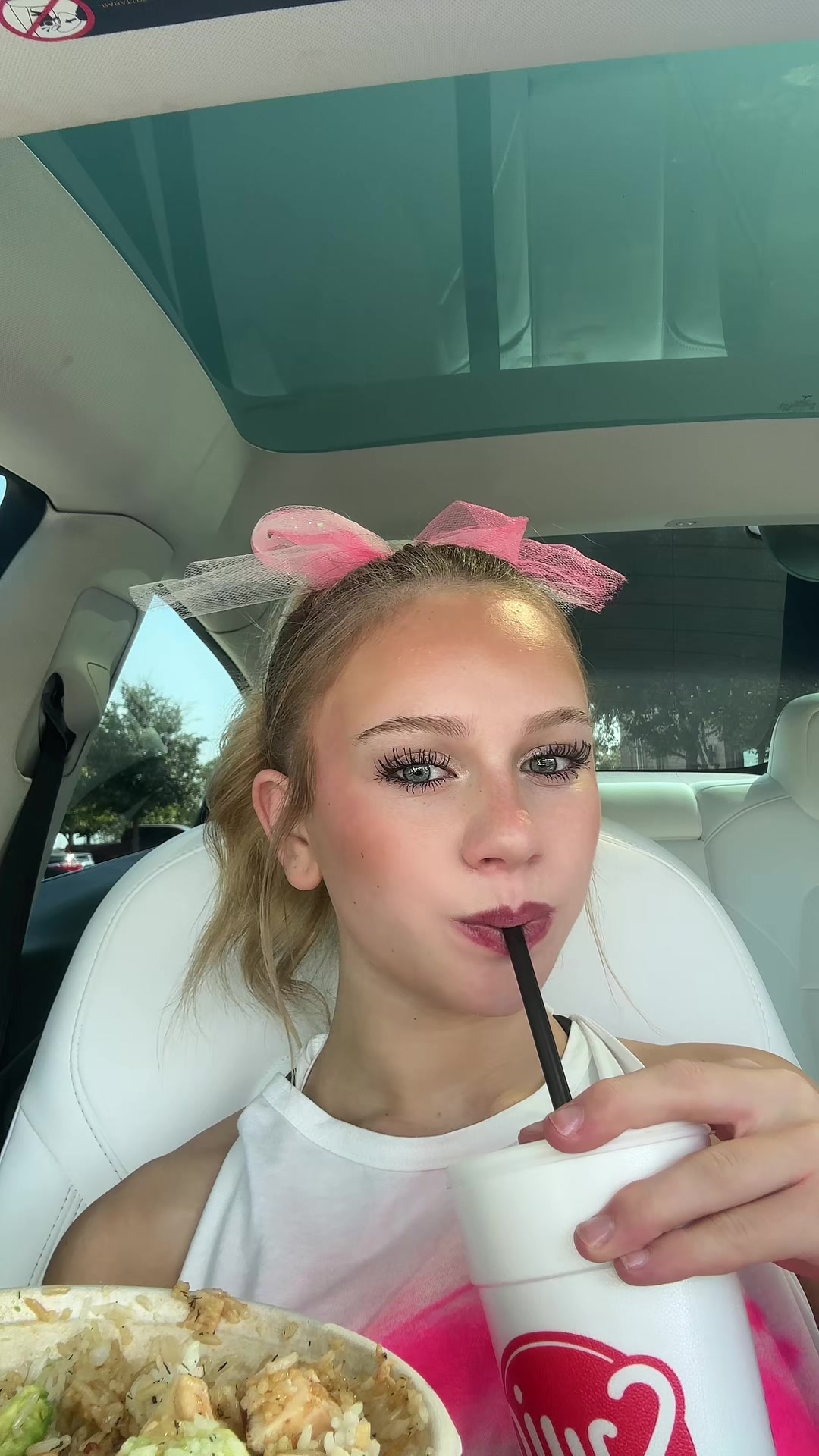 @XOXO