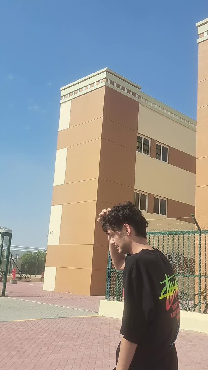 @mr. Aryean🇦🇪🇦🇪
