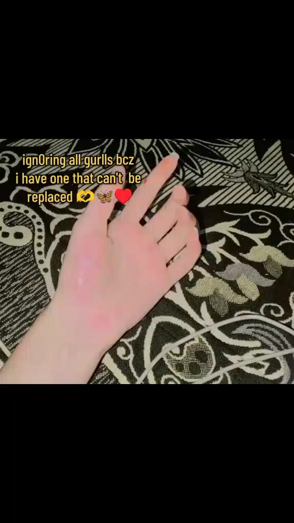 @محترمہ 🦋