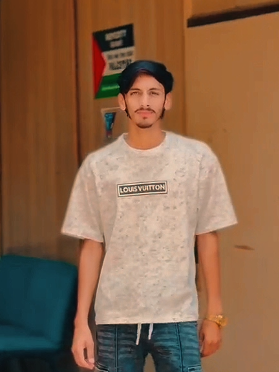 @𝐍𝐎𝐌𝐀𝐍 𝐆𝐔ج𝐀𝐑 🚩