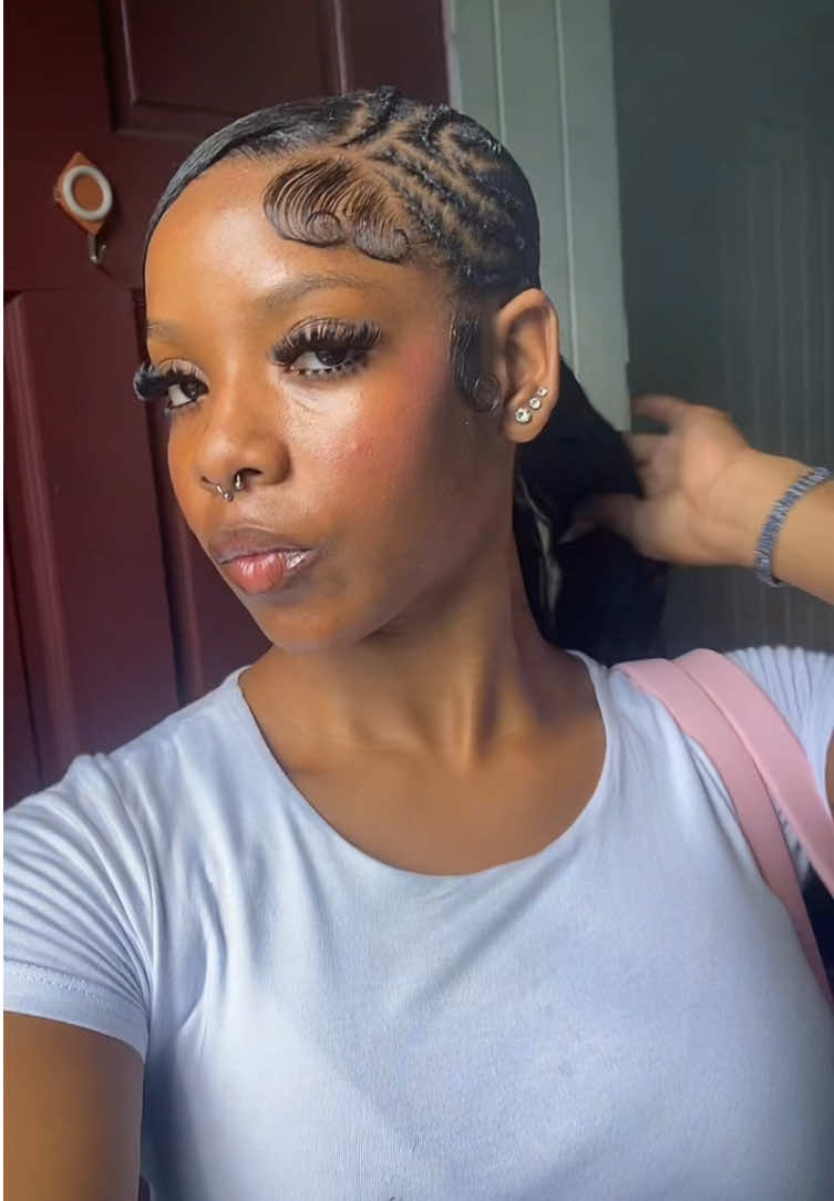 @Pr3ttyface_nikege