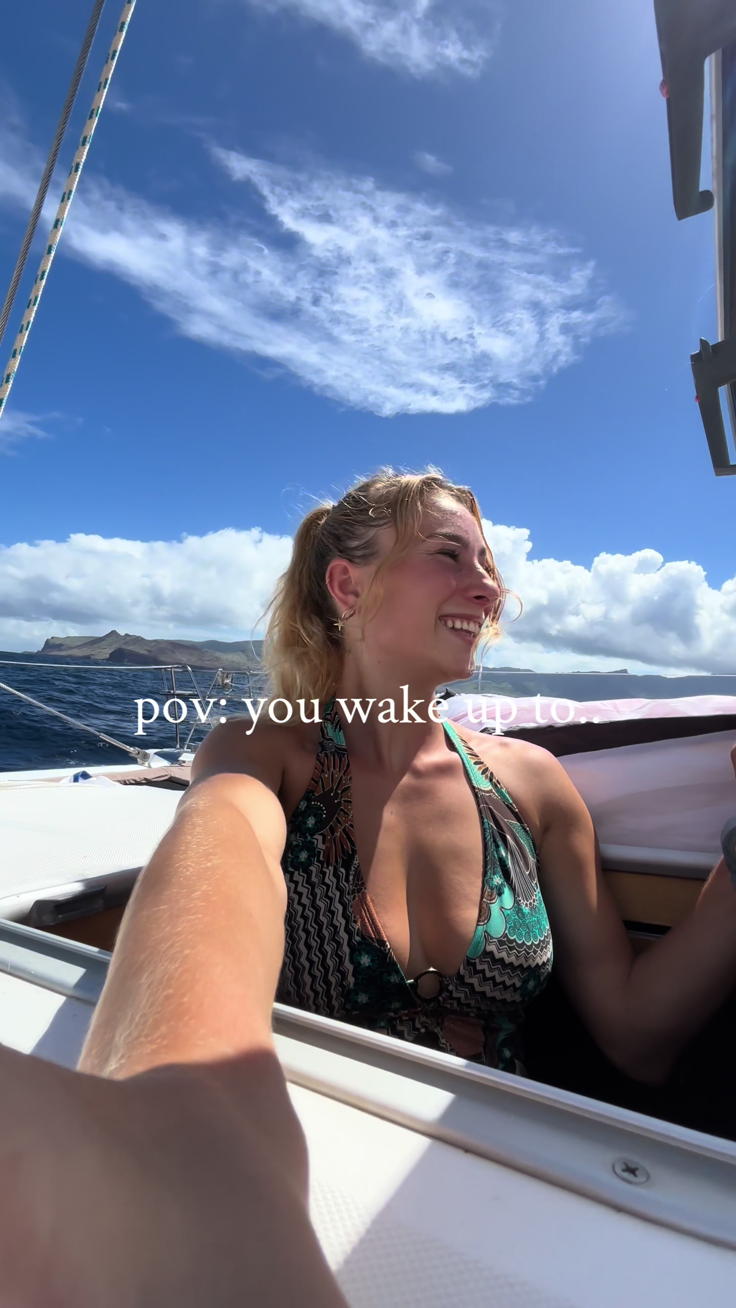 @Hallie Rose | Travel 🌸🌊📷