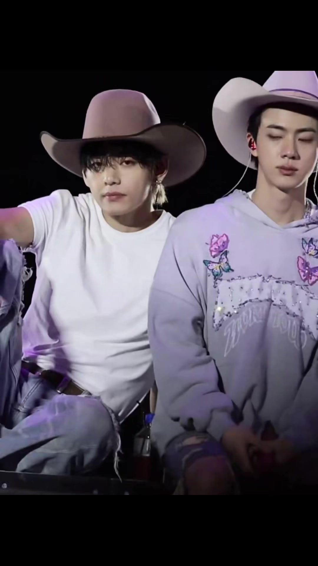 @Taehyung 🍓𝓥