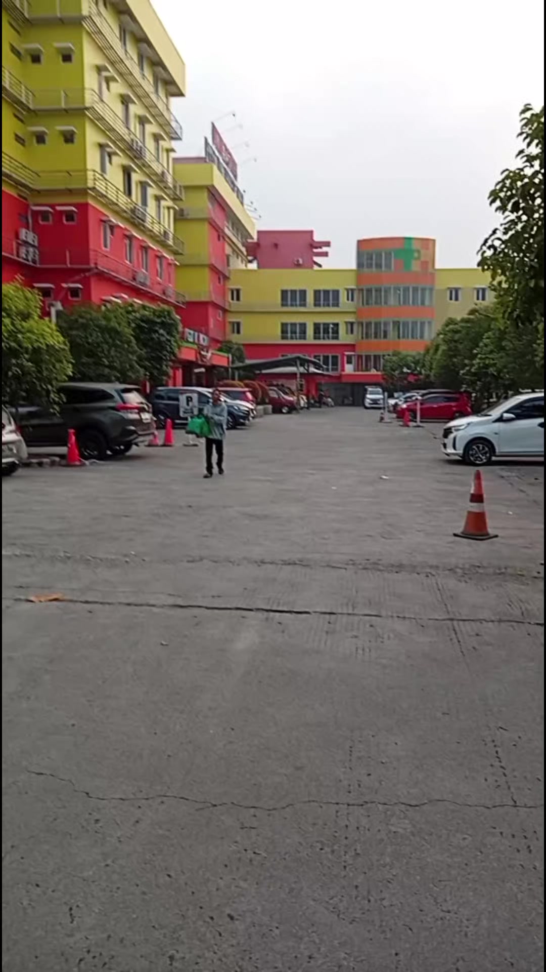 @Aden.