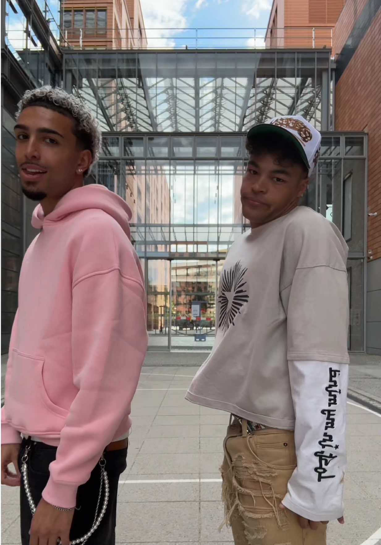 @𝐄𝐥𝐢 💫