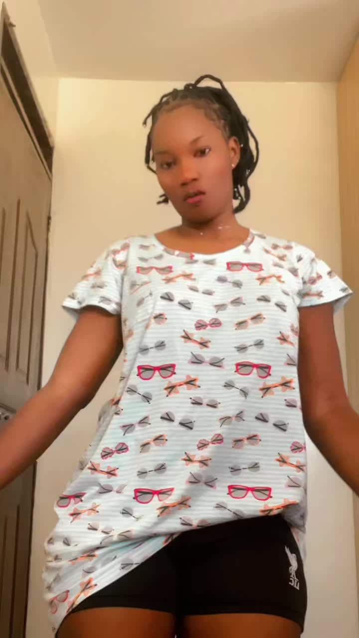 @Soniah_Empress👑