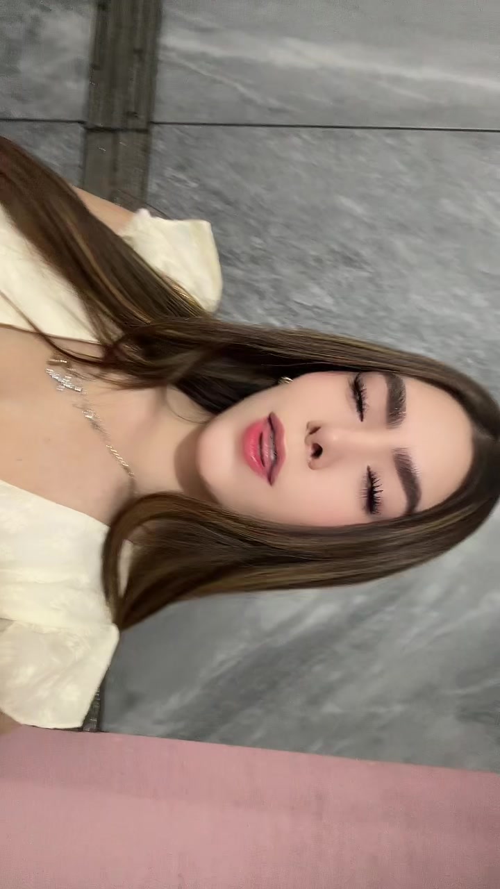 @BRI.🎀✨