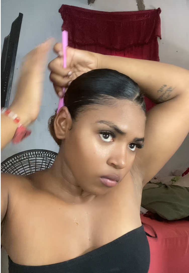 @𝓛𝓪 𝓟𝓻𝓲𝓷𝓬𝓮👑
