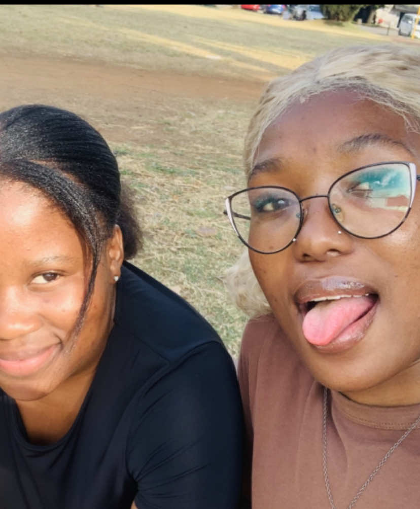 @nkanyezii_12