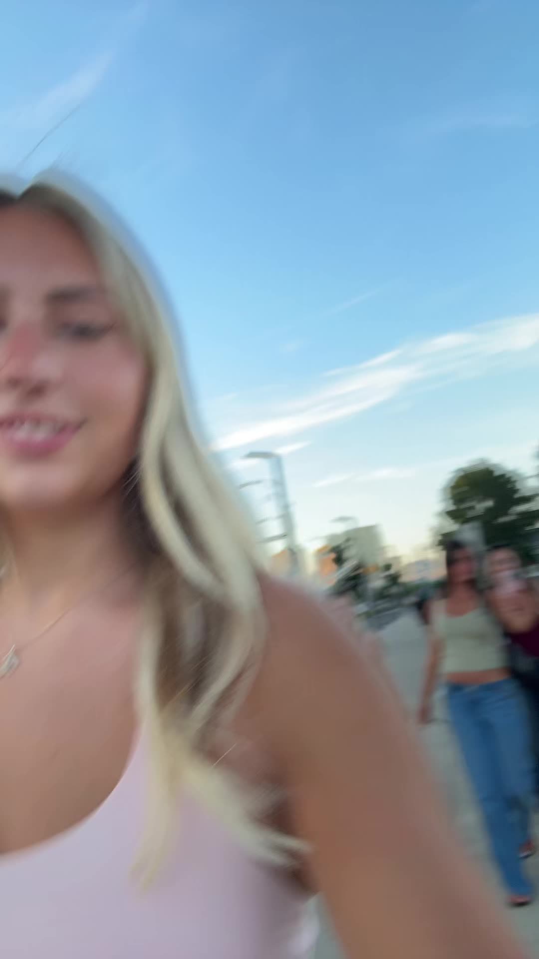 @lana