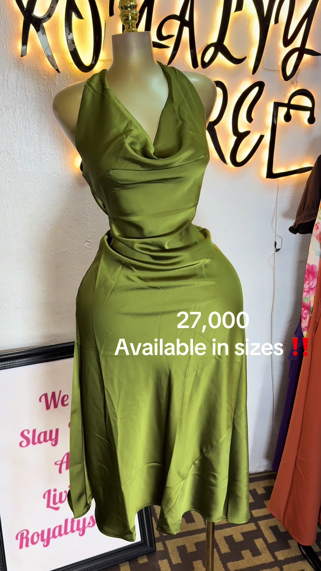 @Royaltystore2