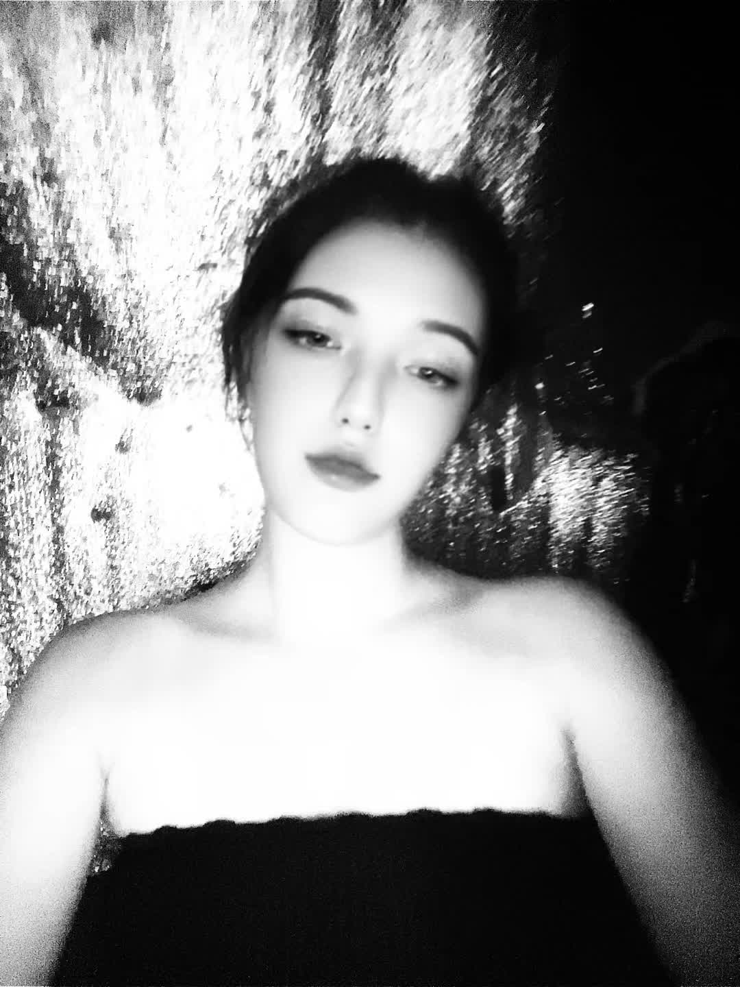 @🥺
