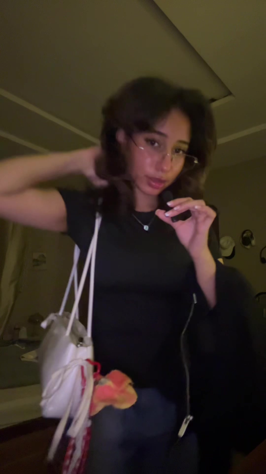 @Elaan