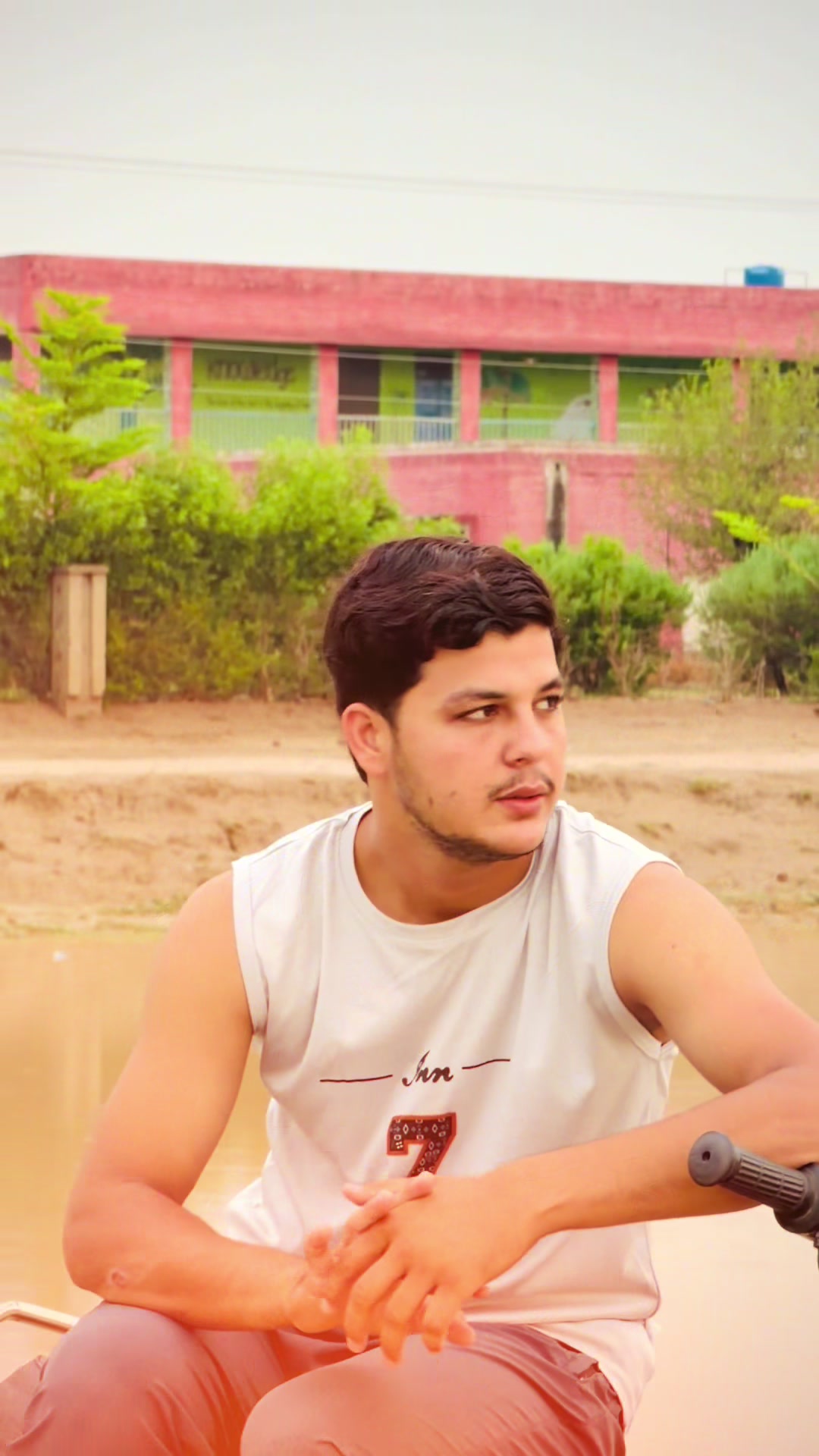 @ladlabhatti