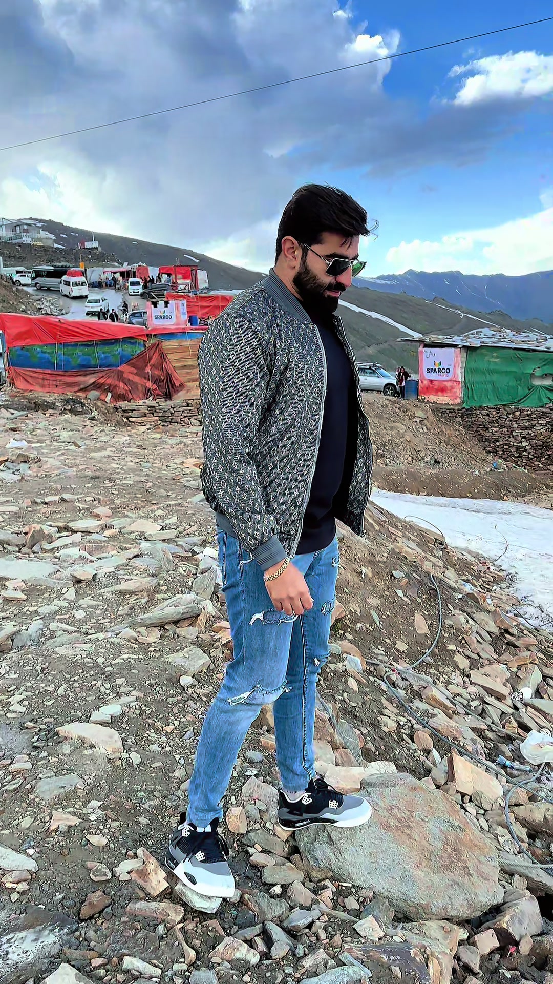 @Ali Riaz