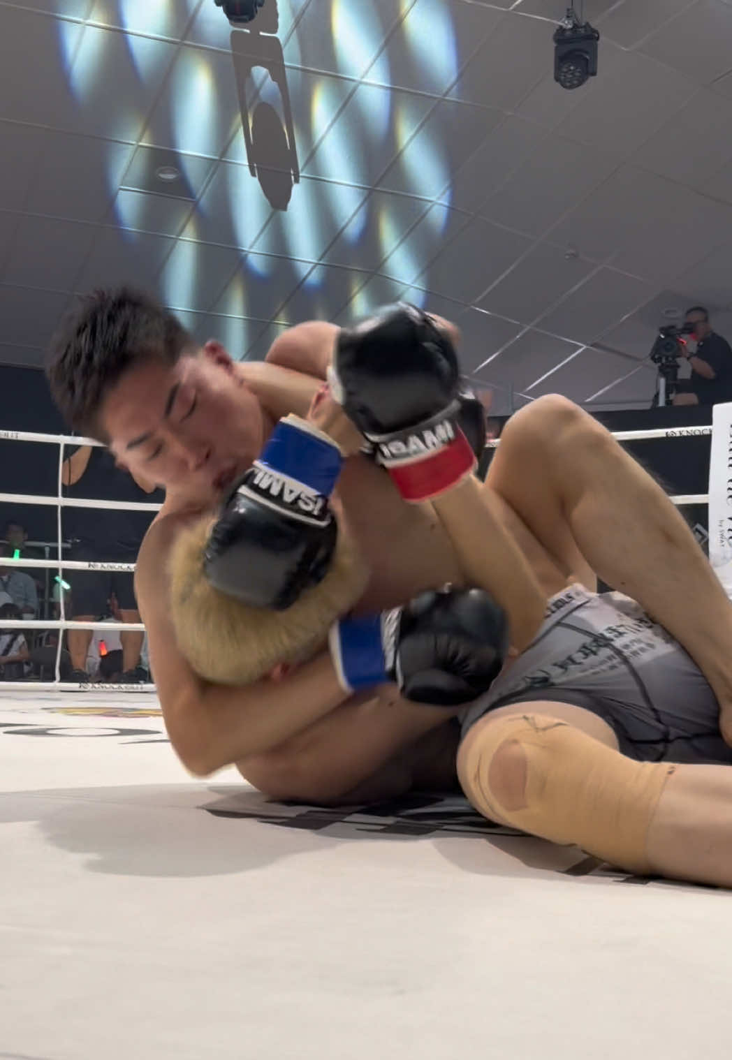@KNOCK OUT（ノックアウト）公式