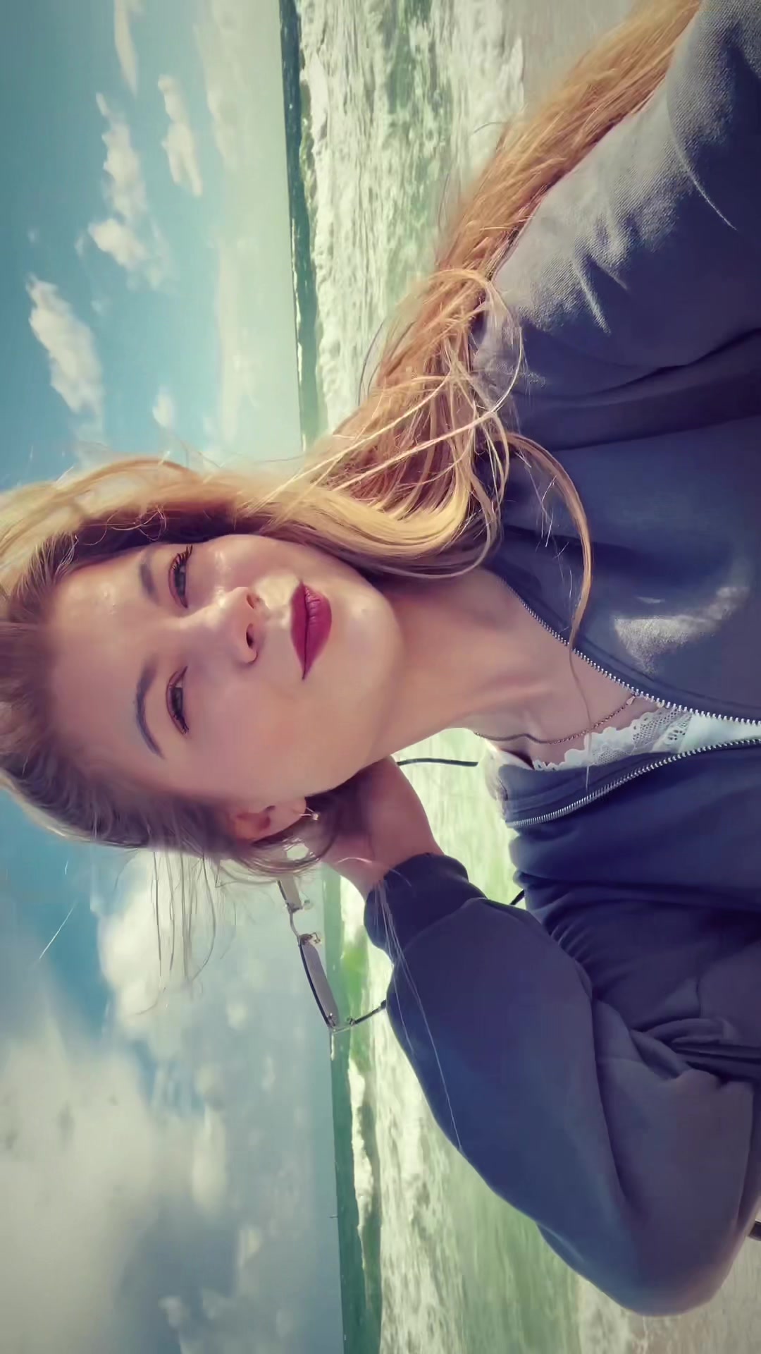 @Olia