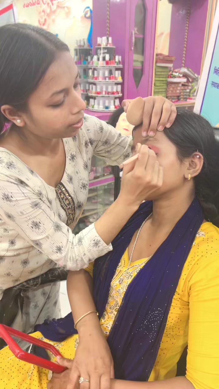 @Aarti Beauty parlour