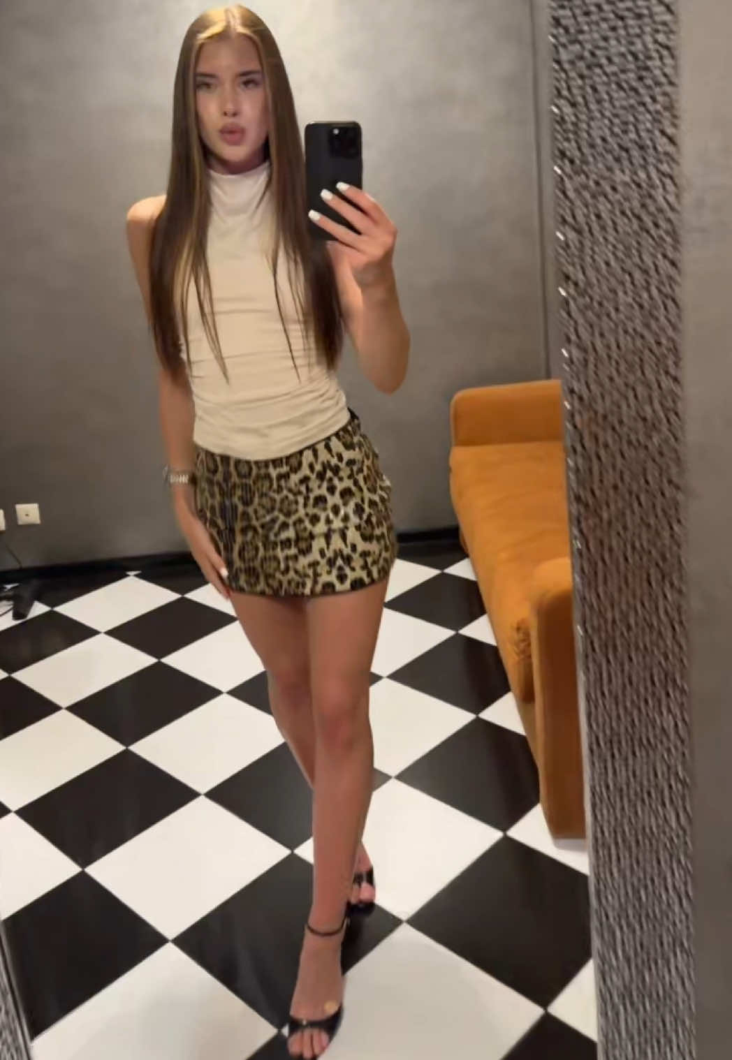 @tayaa
