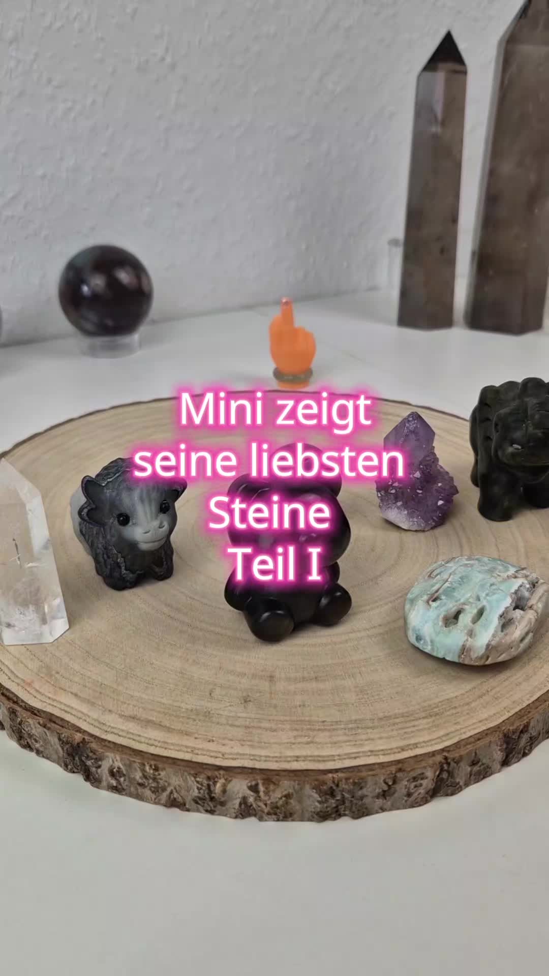 @Crystalia