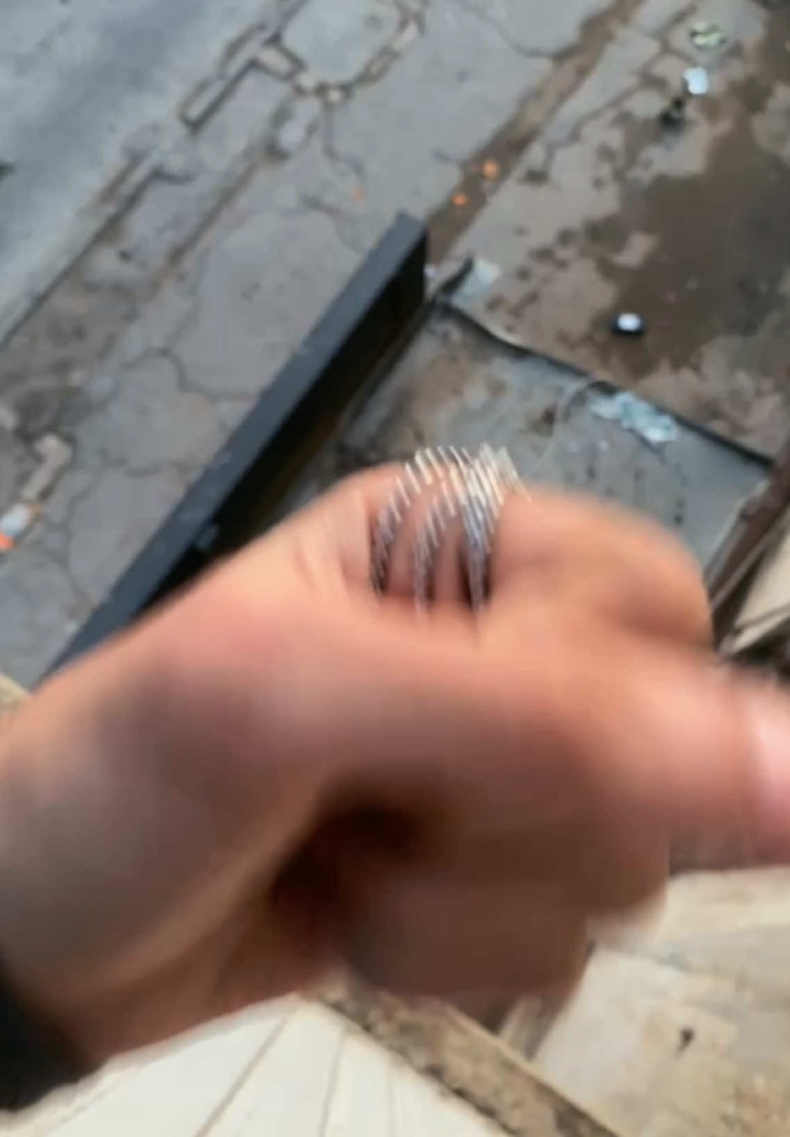 @𝟏𝟕