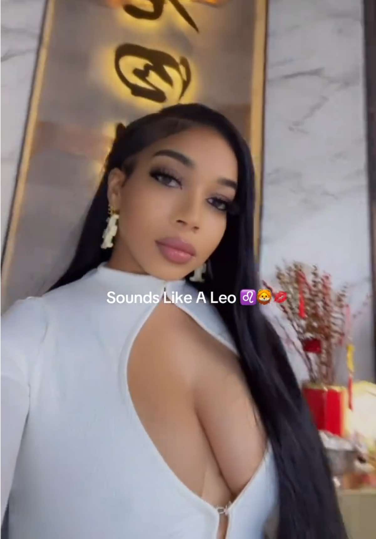 @SHIMMERGLOWKLOSET