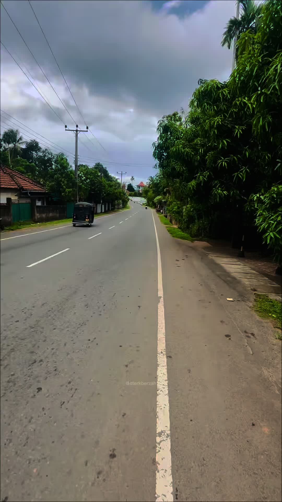 @Lakmina Gunasekara 👅🌈️🍭