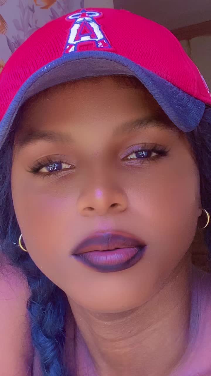@T🌸y🍫r🍁a✨