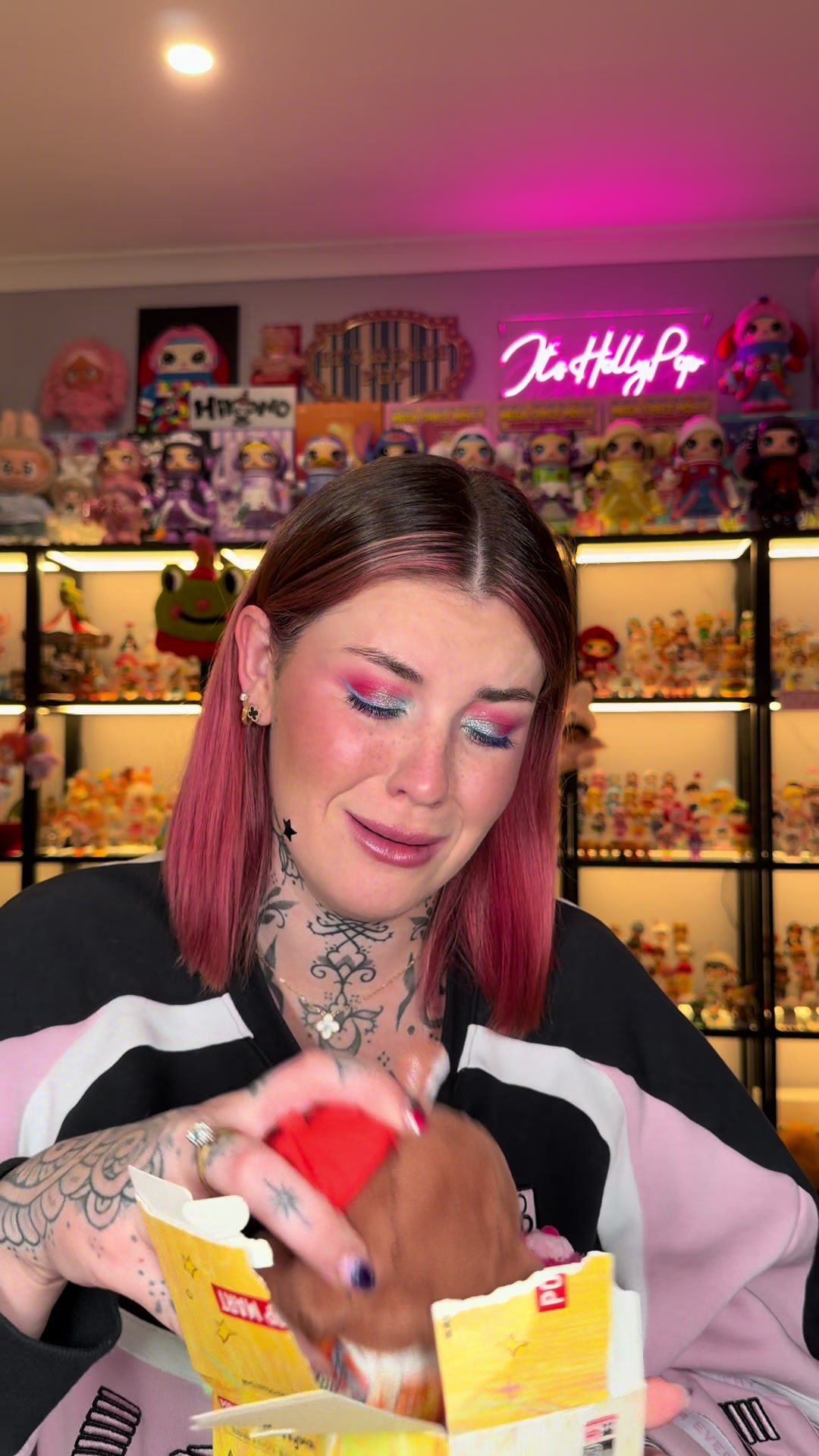 @itshollypop