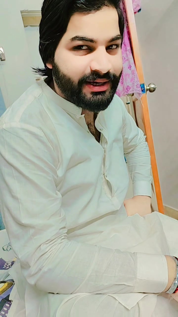 @Fasii 100