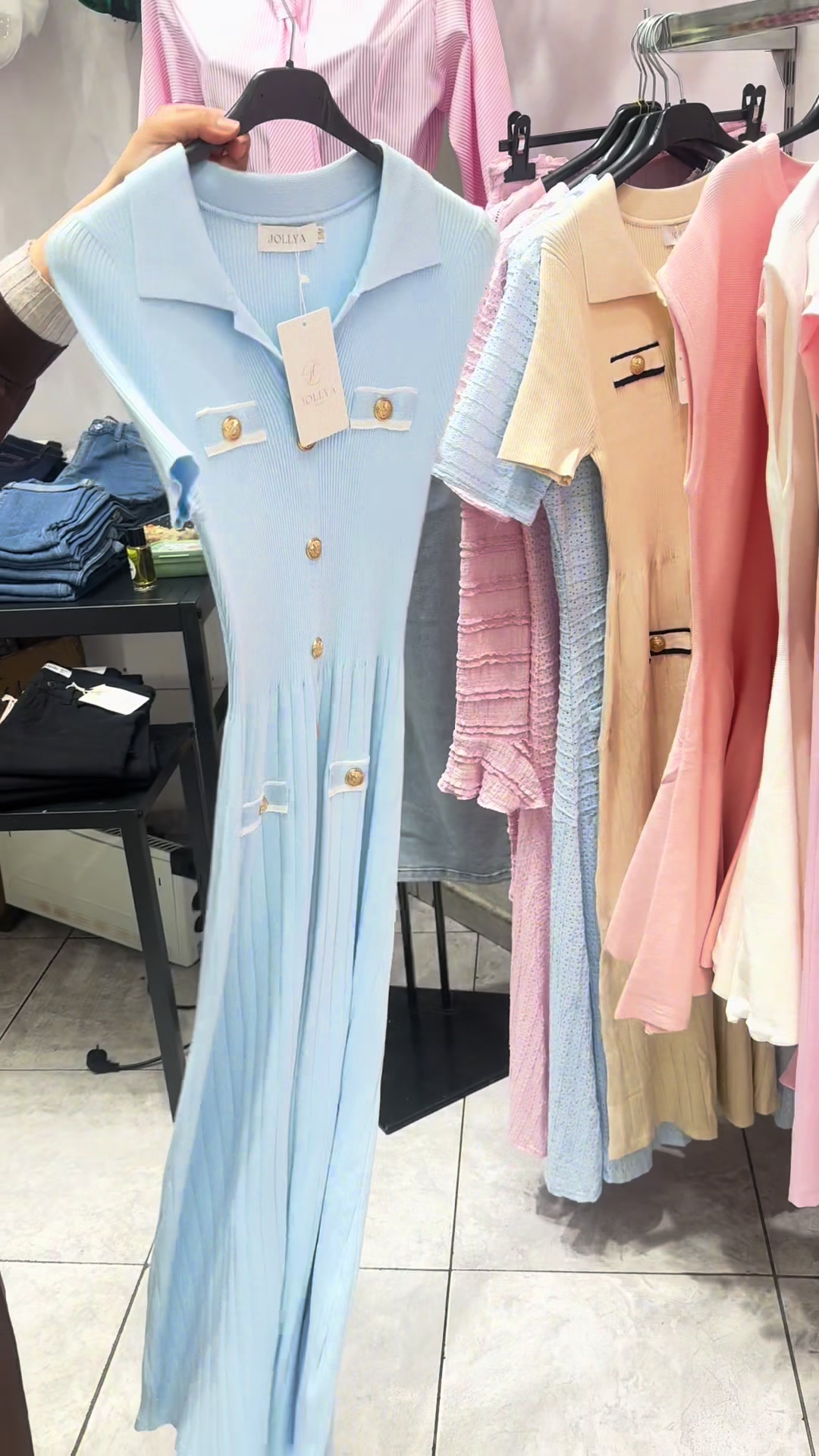 @zahra_boutique_be