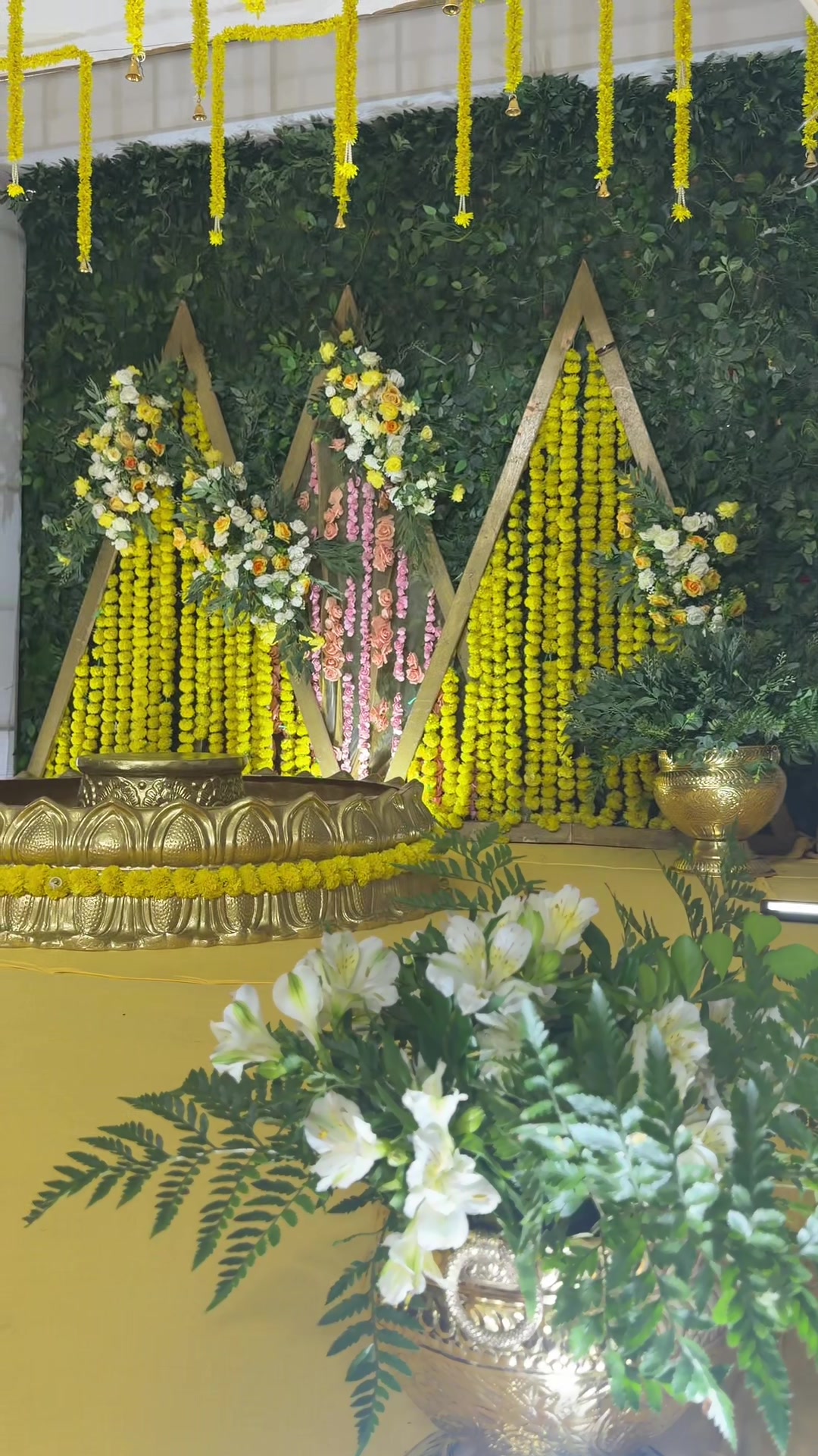 @kameliathefloraldesigner