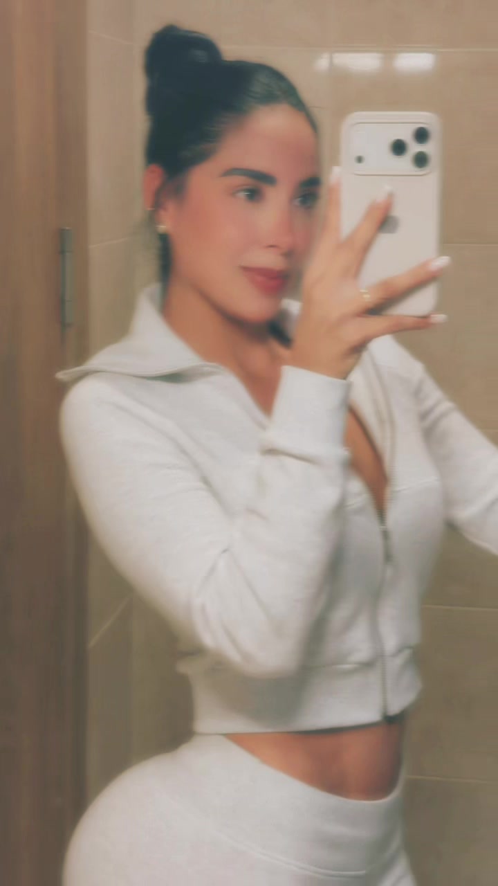 @Fabiana Hurtado Tarrazona