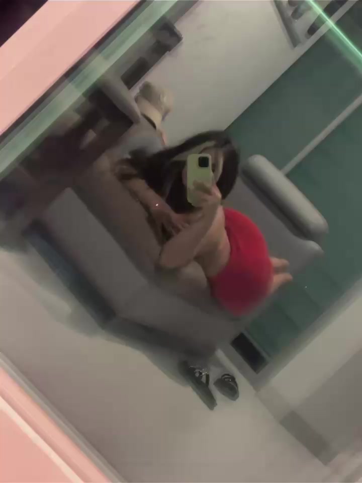 @👩🏼🍓.