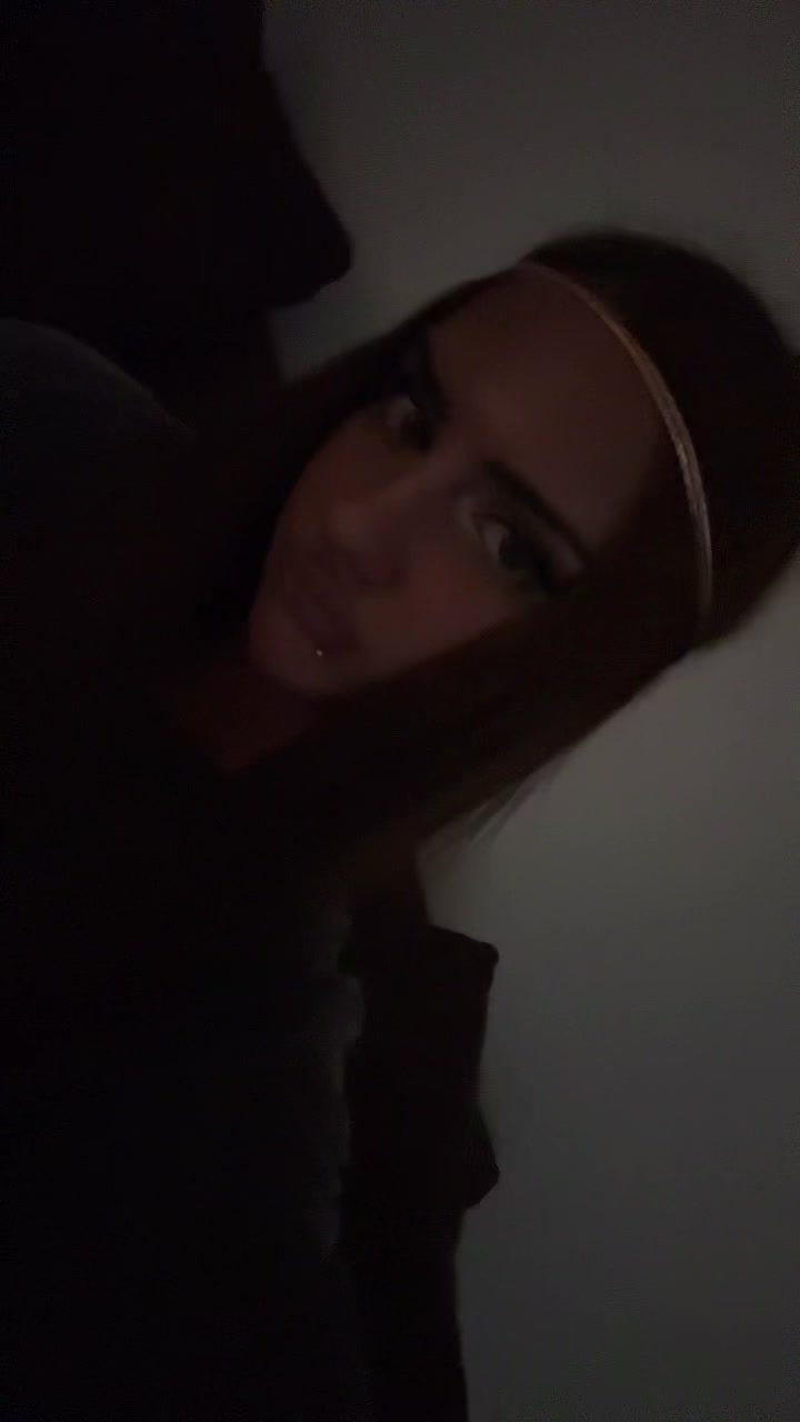 @Anushaa