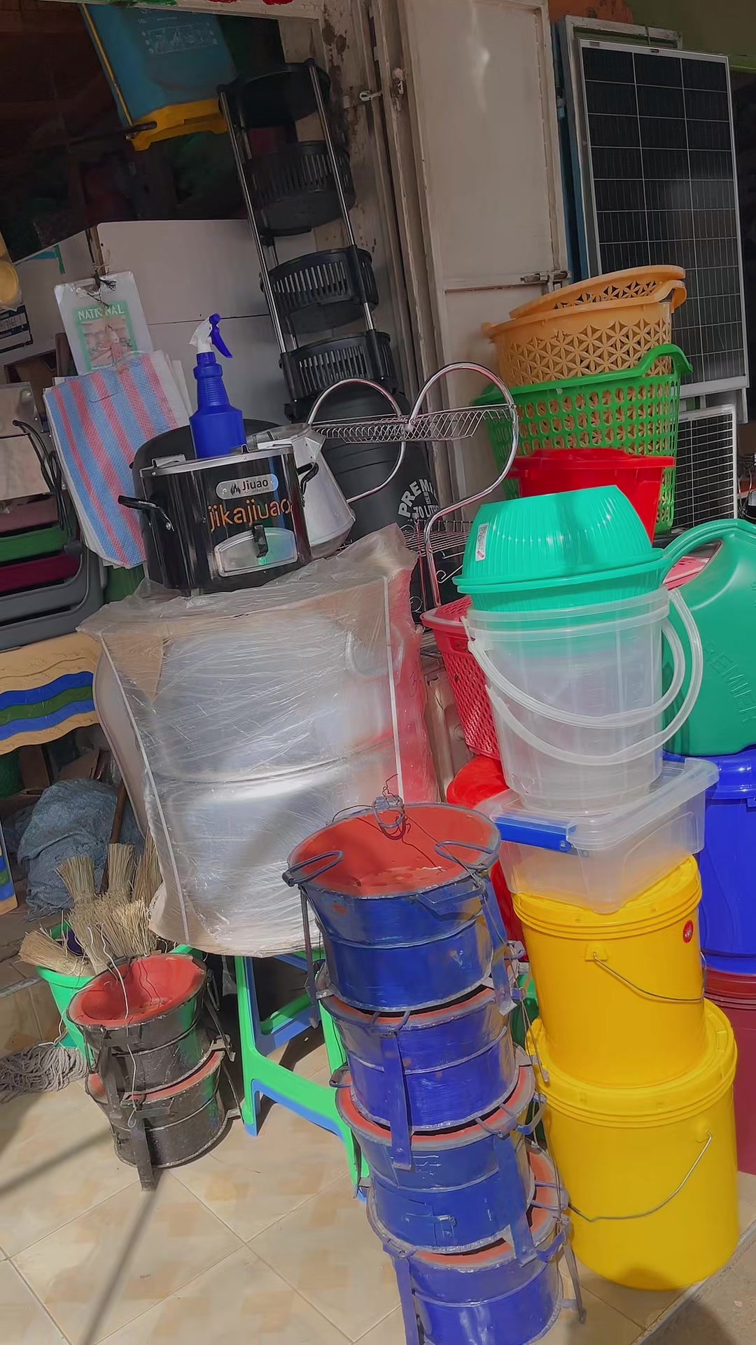 @Mali rahisi stores