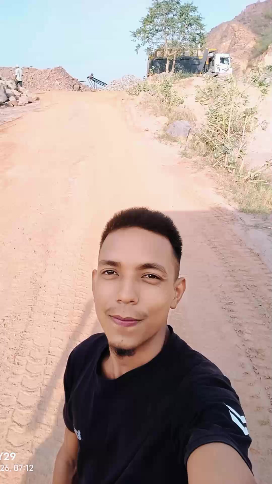@mW TA sOjHo DriVeR 😜😜🙏🤙👊