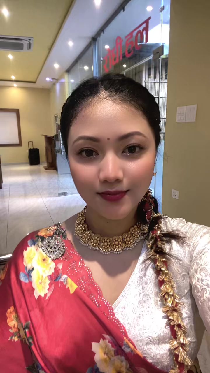 @Elisha Mahato🖤
