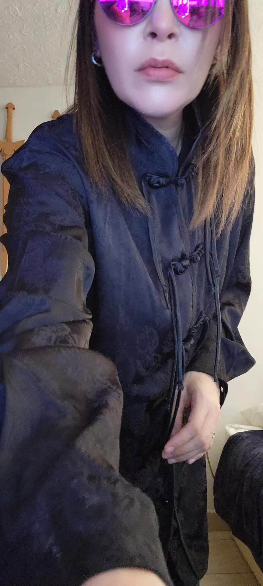 @Karificent