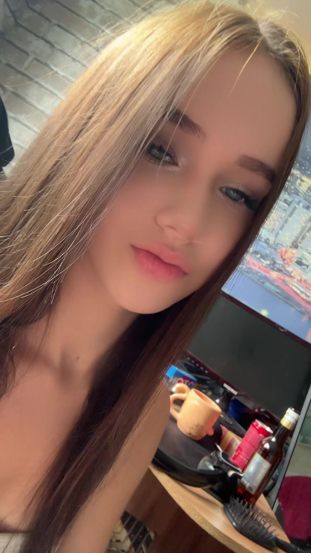 @Viktoria