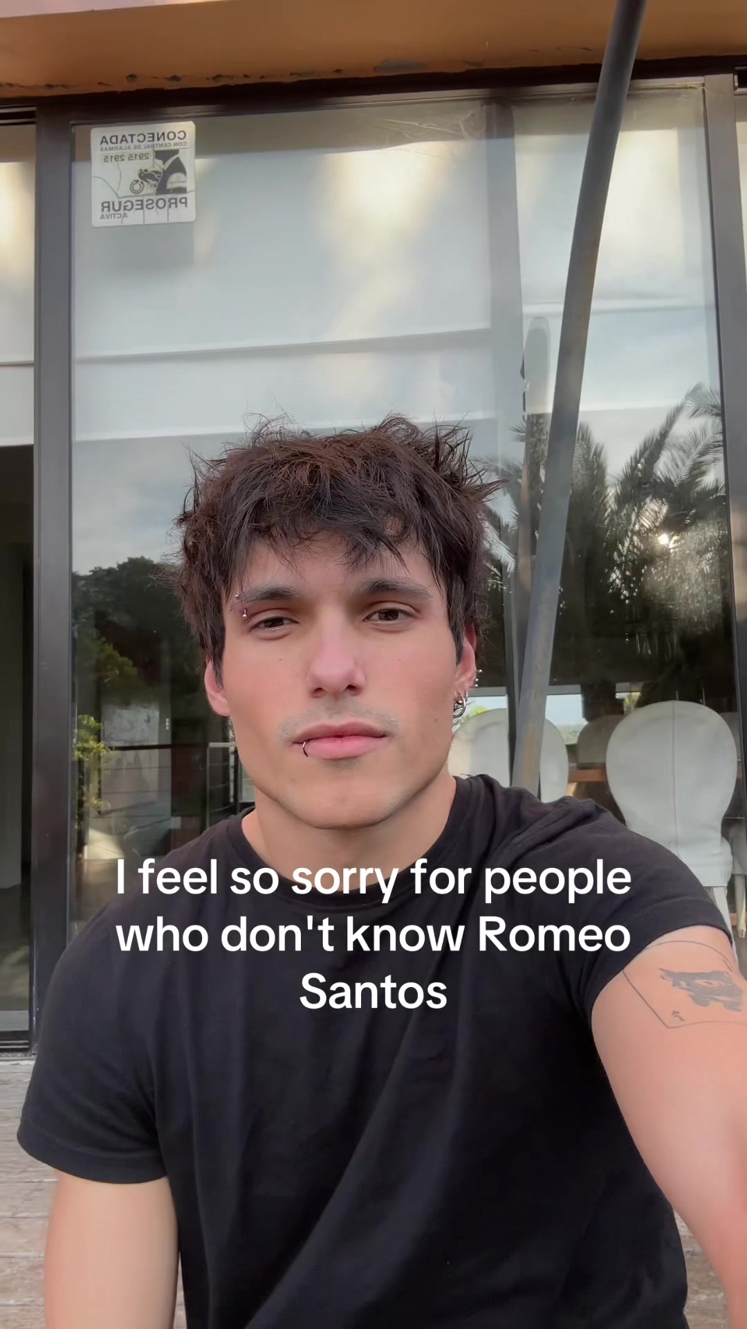 @Valentino