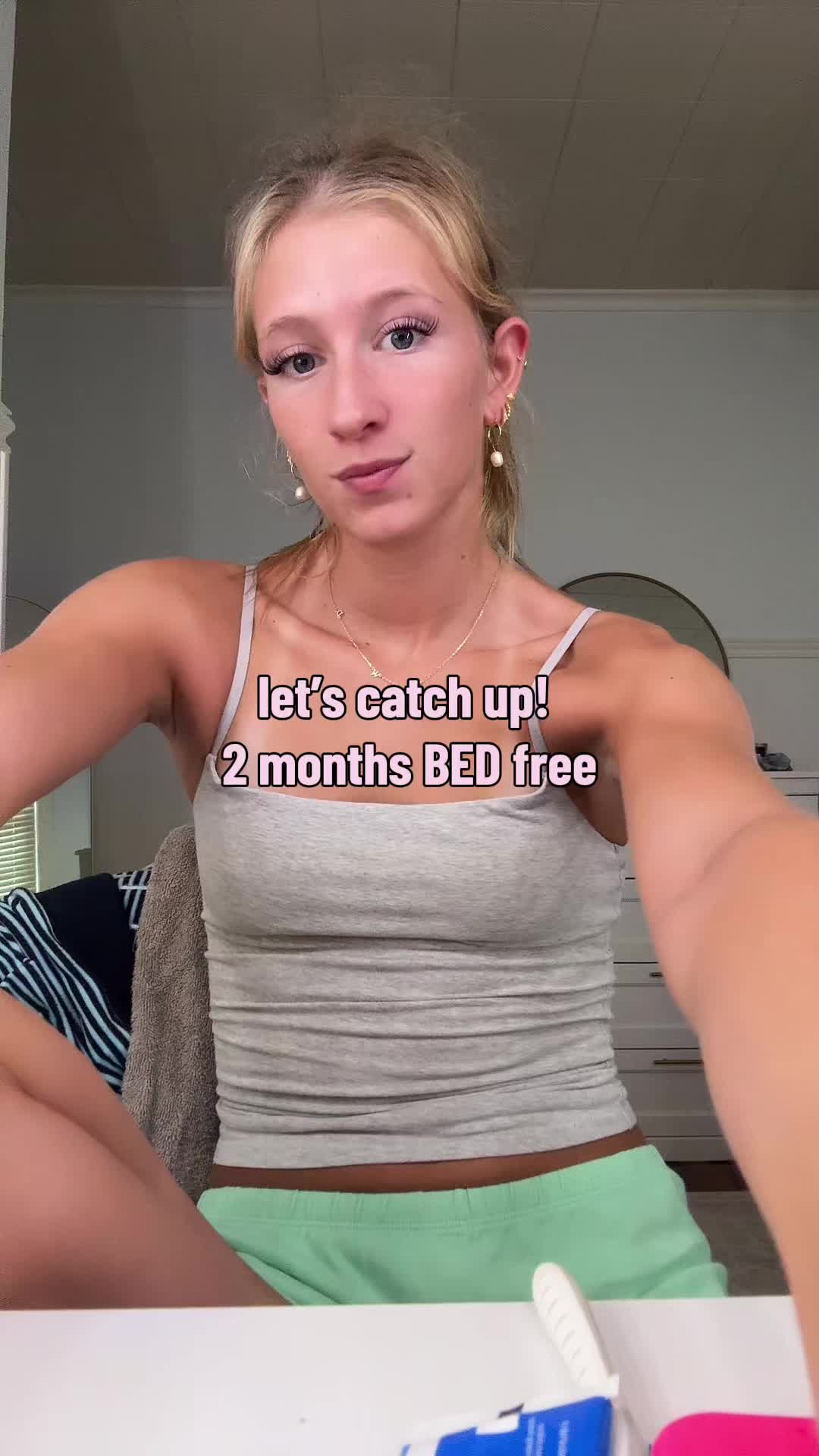 @👸
