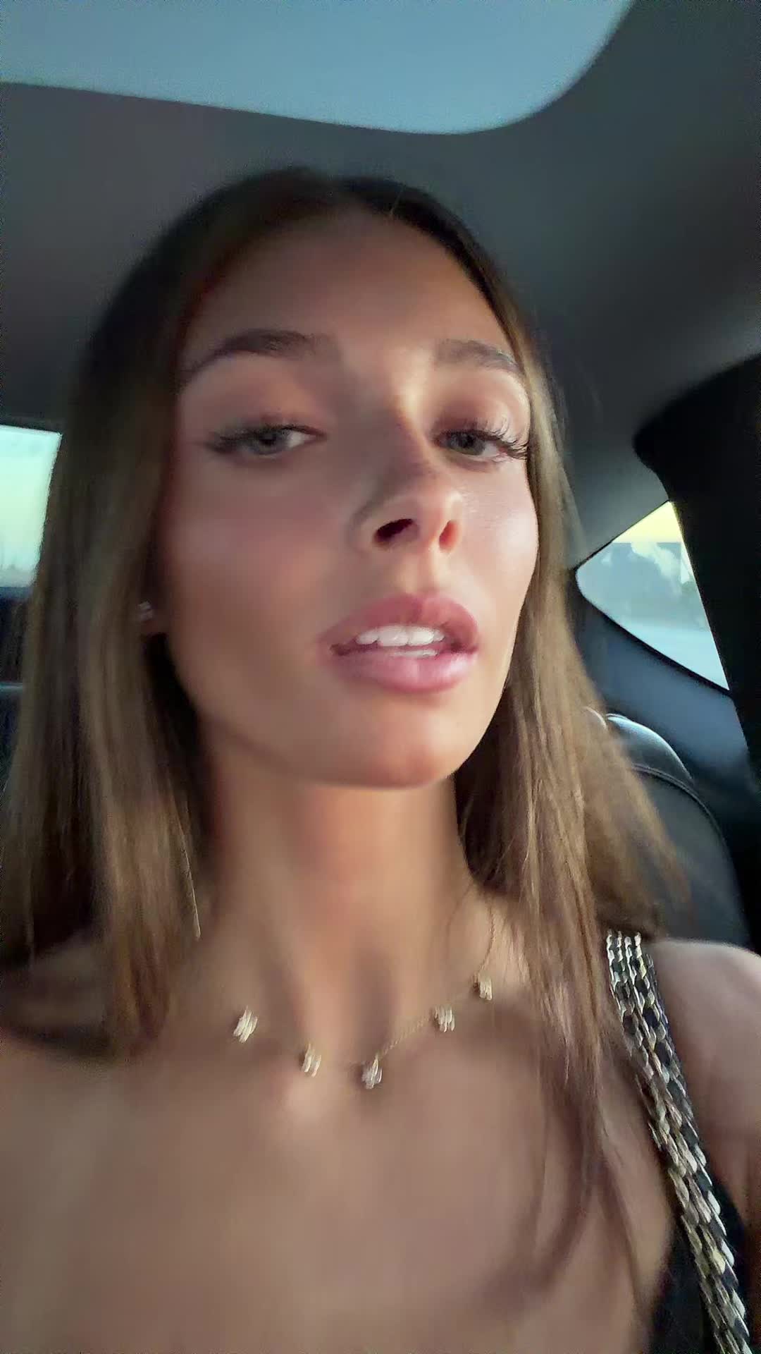 @sophiaegozi