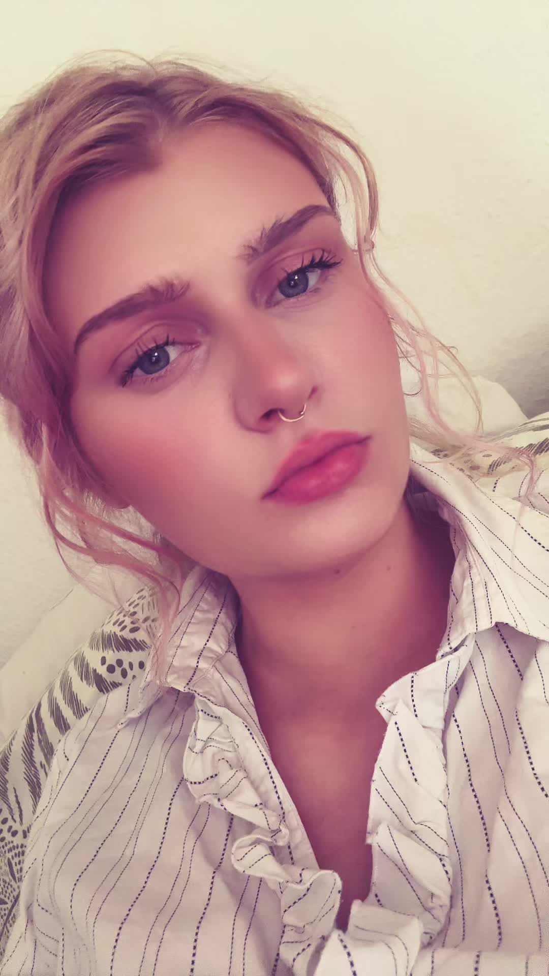 @lunazoey