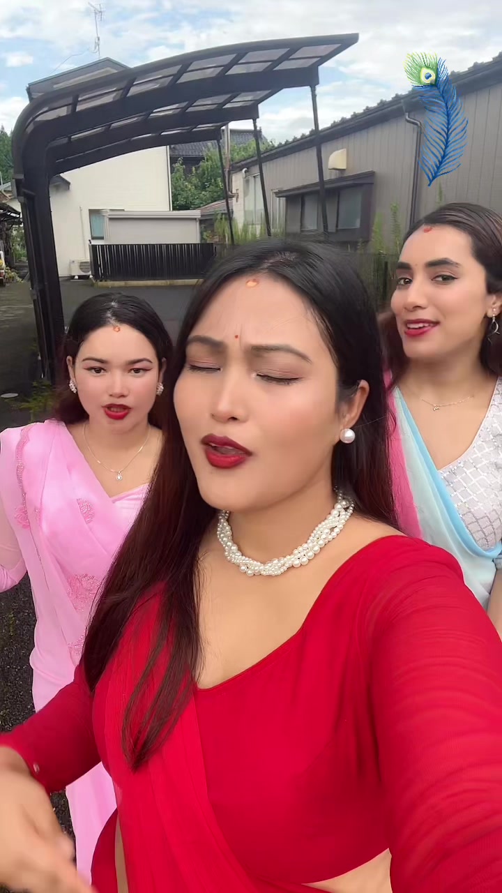 @Saraa