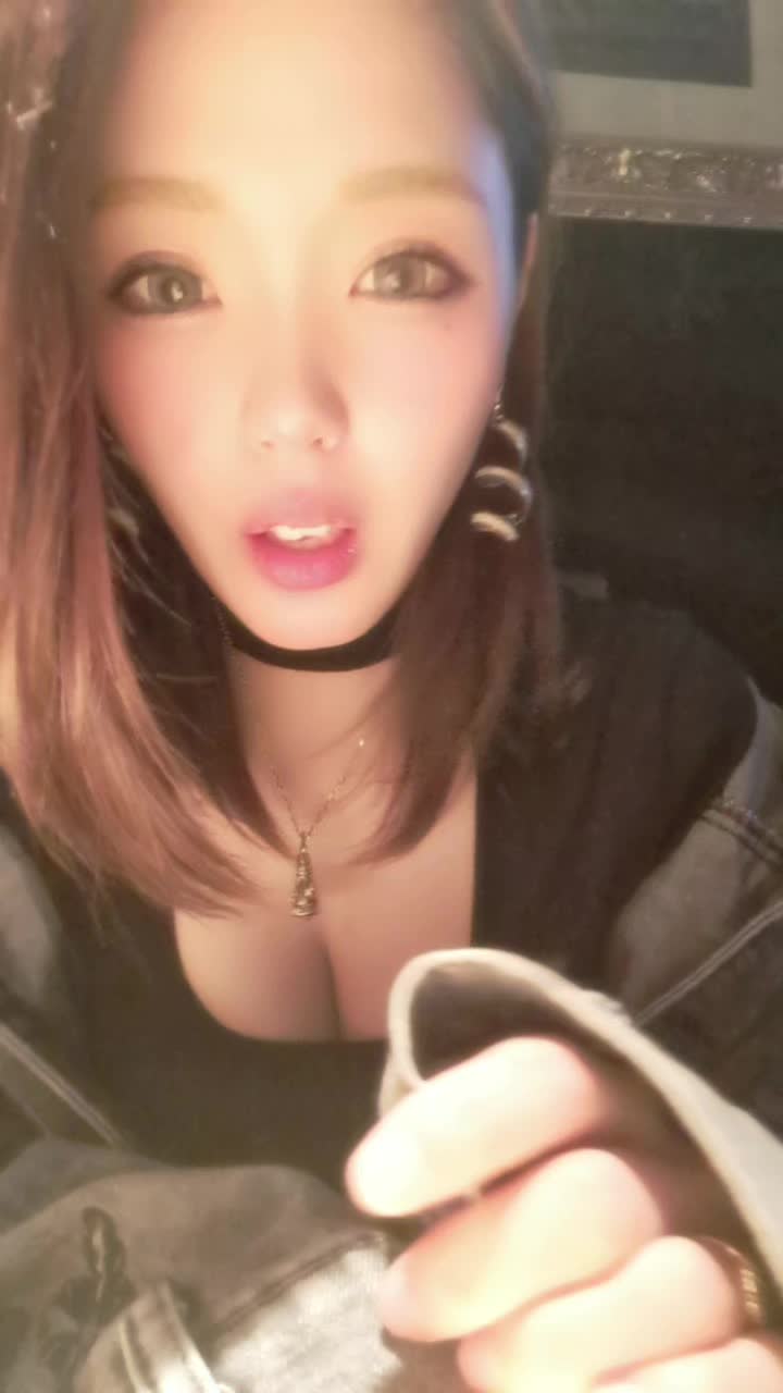 @ズッキーナ💋😈
